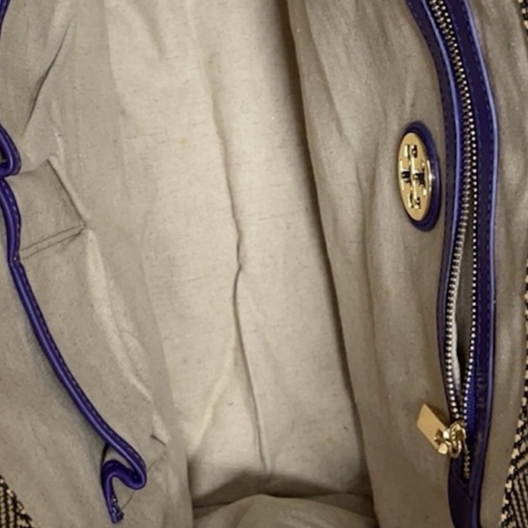 Tory Burch Jesse Tote Bag Purple and Beige - Picture 2 of 4